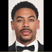 Арон Пјер Aaron Pierre